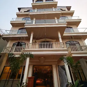 Rio Benaras Hotel