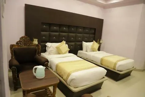 Benaras Kothi Hotel Varanasi 3*,